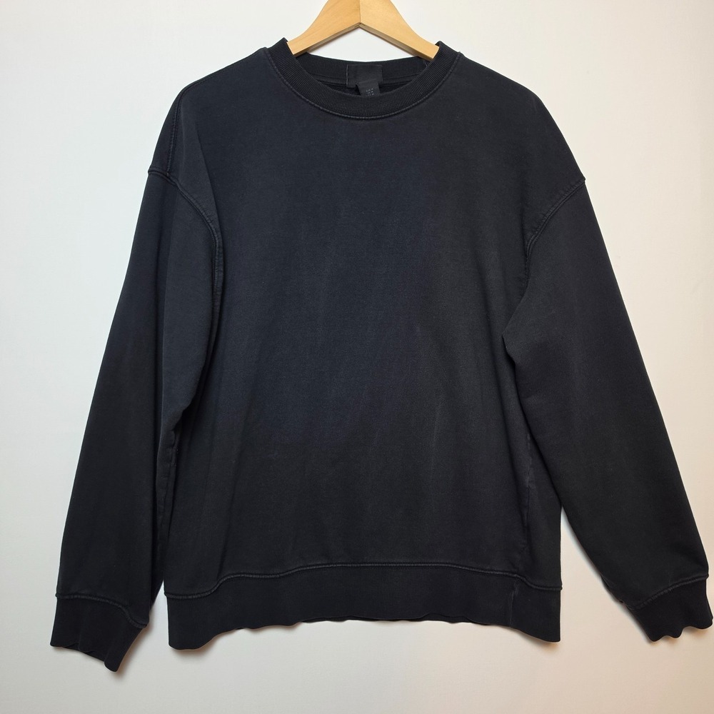 H&M Loose Fit Crewneck Sweatshirt Solid Black Size Medium